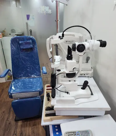 Dr. Akshata Kalje-Shivale -Eye clinic in sangavi|Eye specialist for eye infection phaco catract surgery specilaist in sangavi