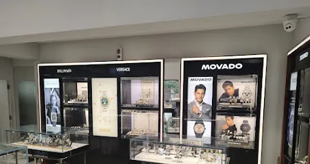 Helios Watch Store - By Titan