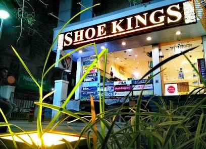 SHOE KINGS