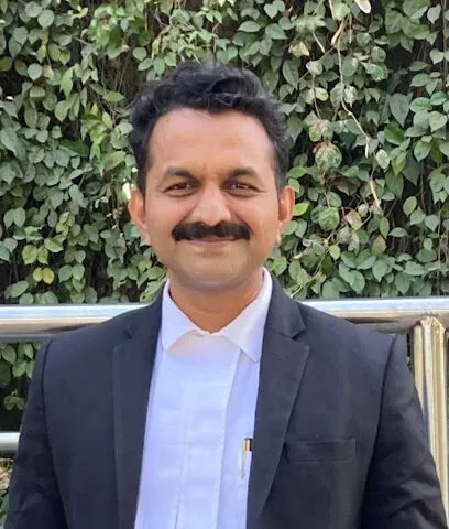 Yogesh Deshmukh Advocate and Notary